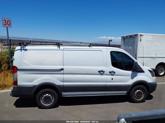 1FTYR1YGXJKA37398 Ford Transit-250