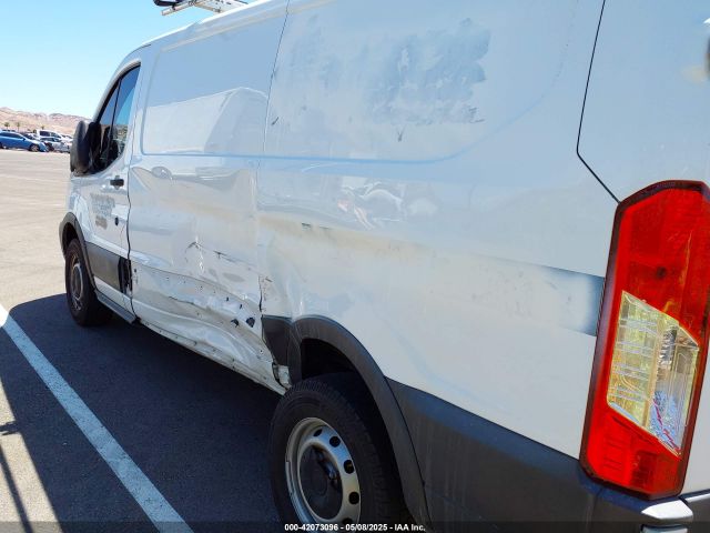 1FTYR1YGXJKA37398 Ford Transit-250