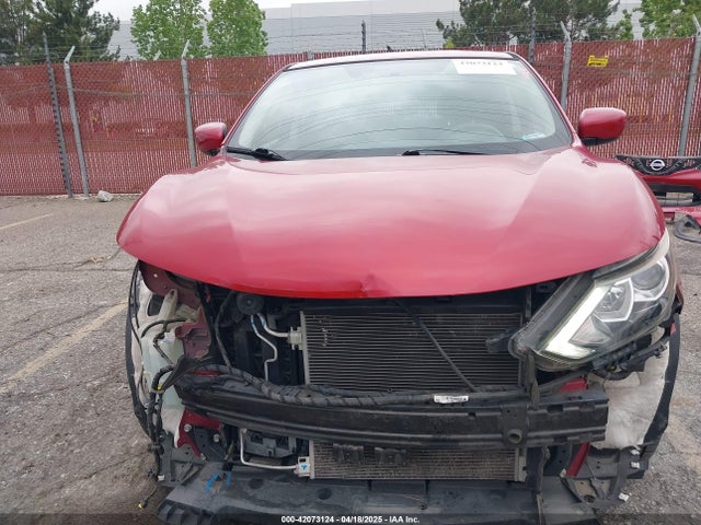 JN1BJ1CPXHW014584 Nissan Rogue Sport S