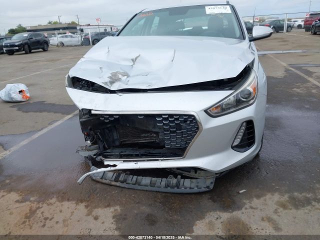 KMHH35LE2JU016866 Hyundai ELANTRA GT