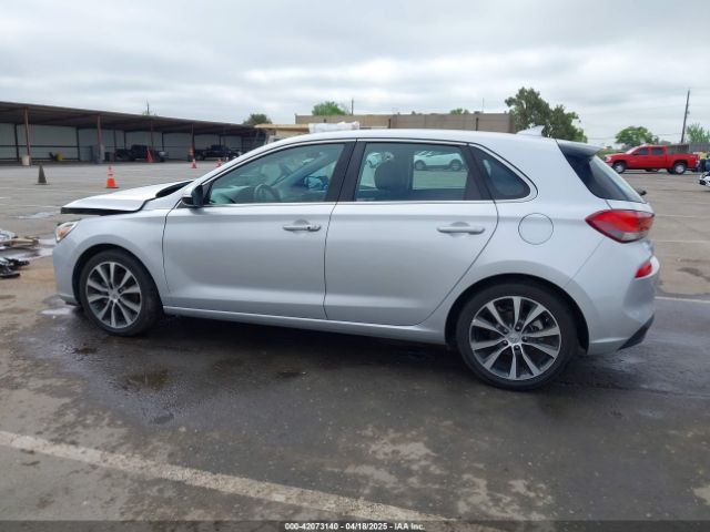 KMHH35LE2JU016866 Hyundai ELANTRA GT