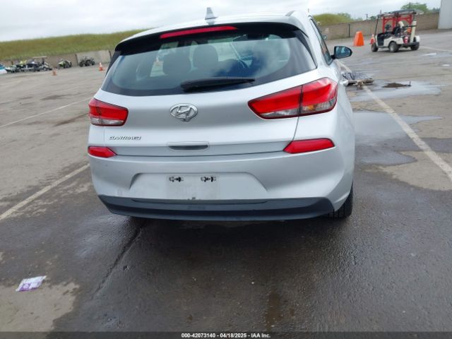KMHH35LE2JU016866 Hyundai ELANTRA GT