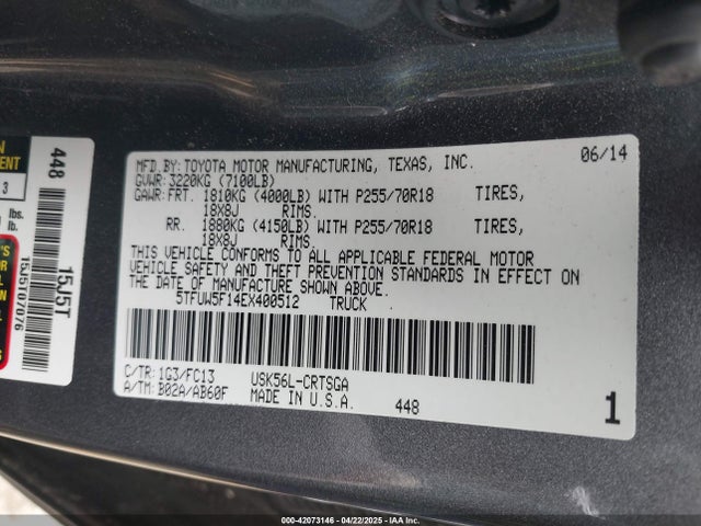 5TFUW5F14EX400512 Toyota Tundra Sr5 5.7l V8