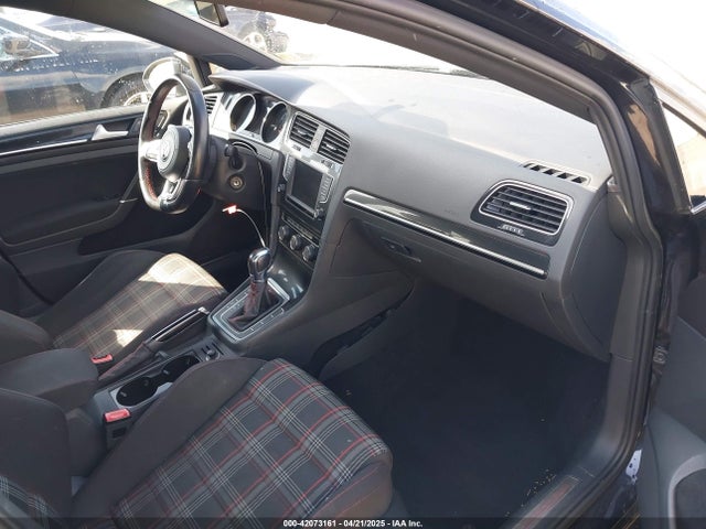 3VW4T7AU6GM039229 Volkswagen Golf Gti S 4-door