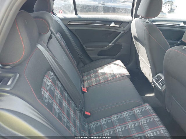 3VW4T7AU6GM039229 Volkswagen Golf Gti S 4-door