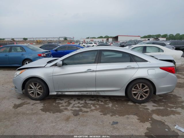 5NPEB4AC2EH871105 Hyundai SONATA GLS