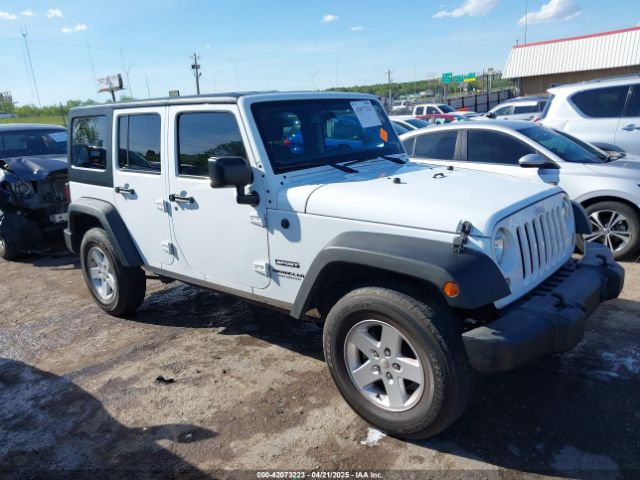 1C4BJWDG9HL644008 Jeep Wrangler Unlimited Sport 4x4