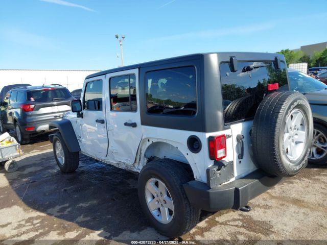 1C4BJWDG9HL644008 Jeep Wrangler Unlimited Sport 4x4