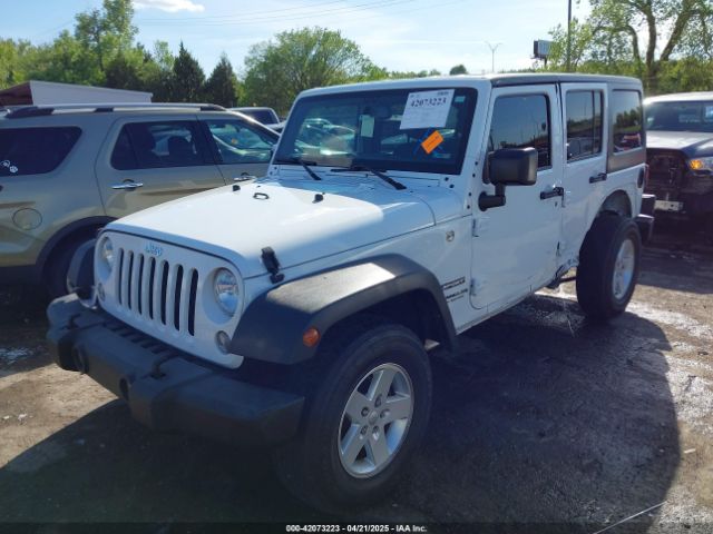 1C4BJWDG9HL644008 Jeep Wrangler Unlimited Sport 4x4