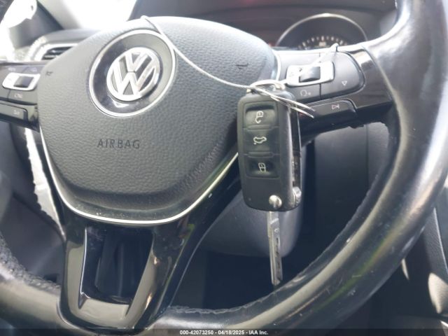 3VWDB7AJ8HM229236 Volkswagen Jetta 1.4t Se