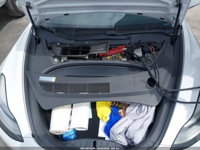 5YJ3E1EA2JF057311 Tesla Model 3 Long Range/mid Range
