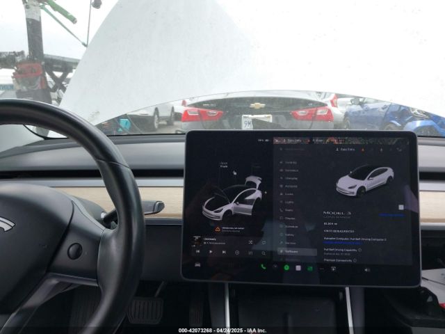 5YJ3E1EA2JF057311 Tesla Model 3 Long Range/mid Range