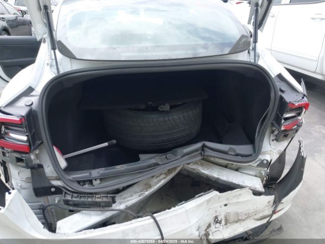 5YJ3E1EA2JF057311 Tesla Model 3 Long Range/mid Range