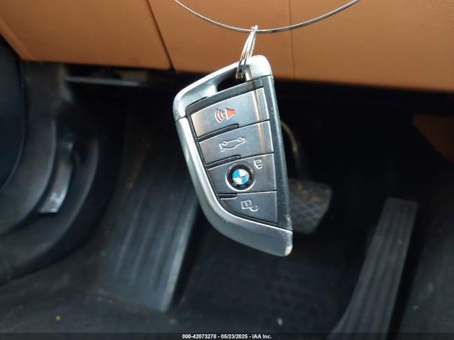WBA7E4C55HGU99165 BMW 740i Xdrive
