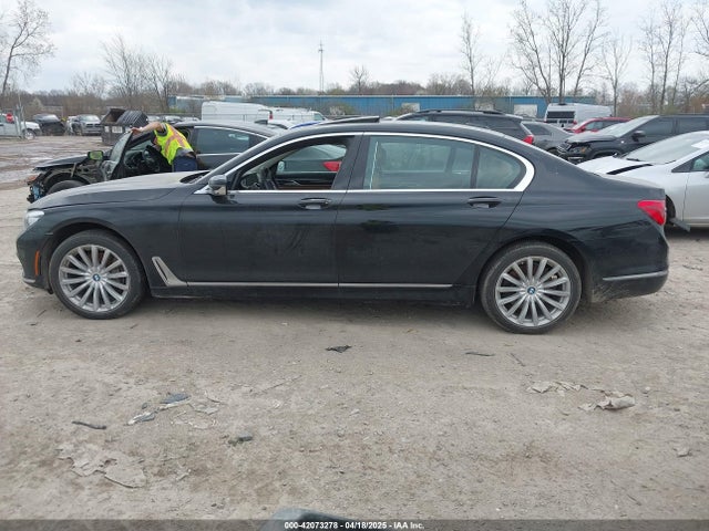 WBA7E4C55HGU99165 BMW 740i Xdrive