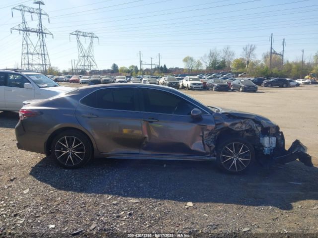 4T1G11AK6MU584383 Toyota CAMRY SE