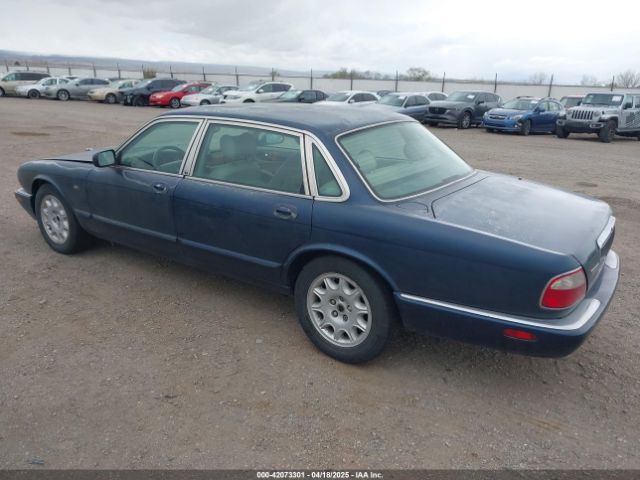 1998 JAGUAR XJ8 SAJHX6242WC820445 Photo 2
