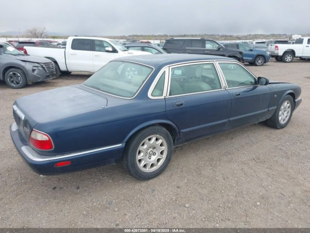 1998 JAGUAR XJ8 SAJHX6242WC820445 Photo 3