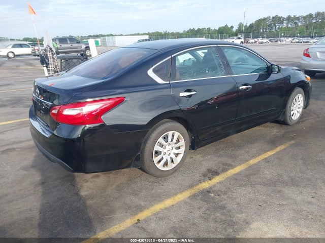 1N4AL3AP6HC272769 Nissan Altima 2.5 S