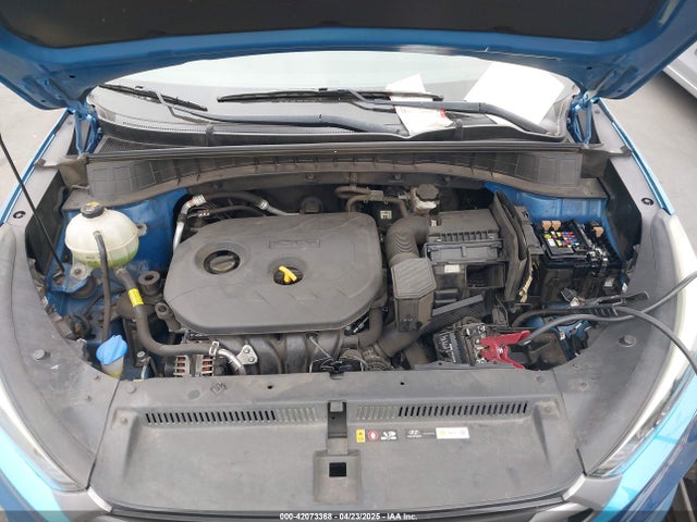KM8J33A42JU735793 Hyundai TUCSON SEL
