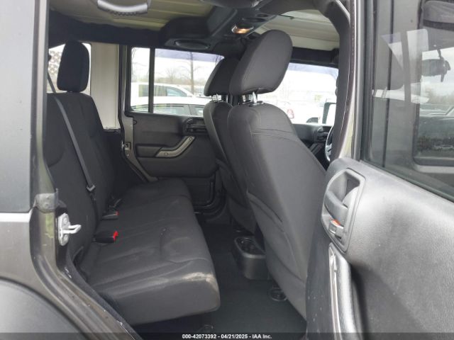 1C4BJWDG6EL239378 Jeep Wrangler Unlimited Sport