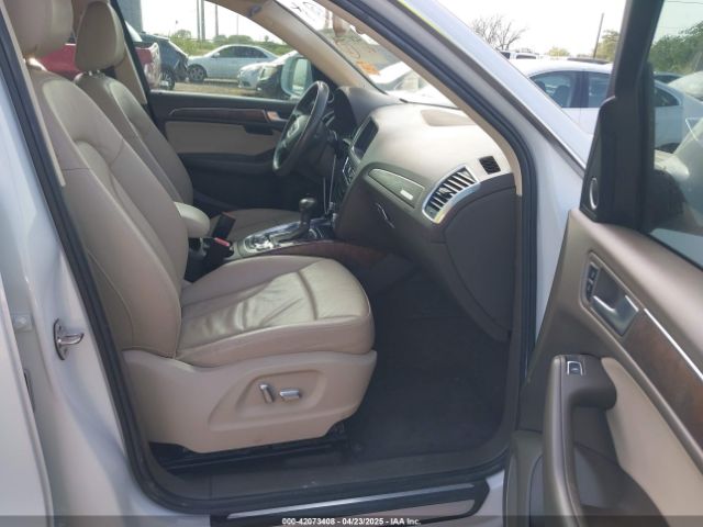 WA1LFAFP6EA024174 Audi Q5 2.0t Premium