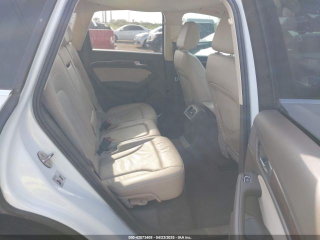 WA1LFAFP6EA024174 Audi Q5 2.0t Premium