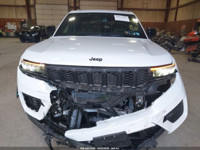 1C4RJHAG3RC211204 Jeep Grand Cherokee Altitude X 4x4
