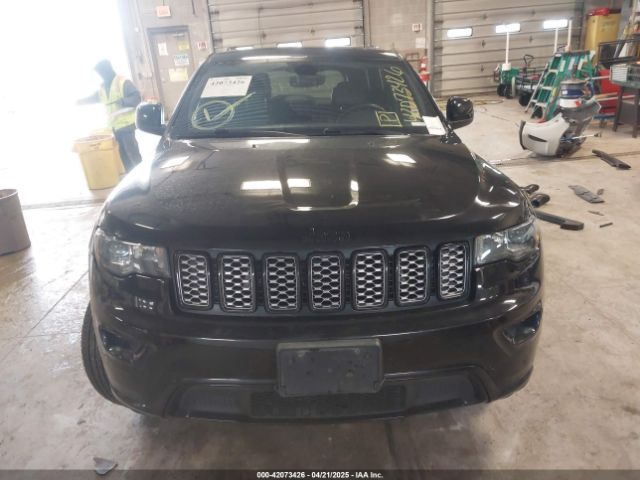 1C4RJFAG4JC298393 Jeep Grand Cherokee Altitude 4x4