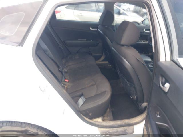 5XXGT4L36GG001570 KIA Optima Lx