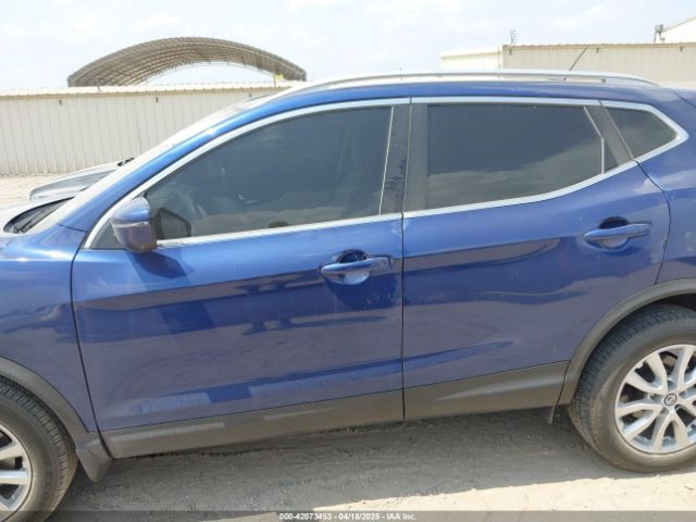 JN1BJ1BV4MW322456 Nissan Rogue Sport Sv Fwd Xtronic Cvt