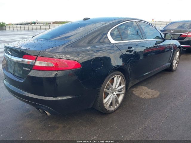 2010 JAGUAR XF SAJWA0HE1AMR64142 Photo 3