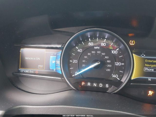 1FM5K8D82KGA48605 Ford EXPLORER XLT