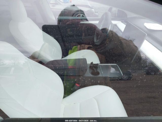 2023 TESLA MODEL Y 7SAYGDEE7PF616500 Photo 4
