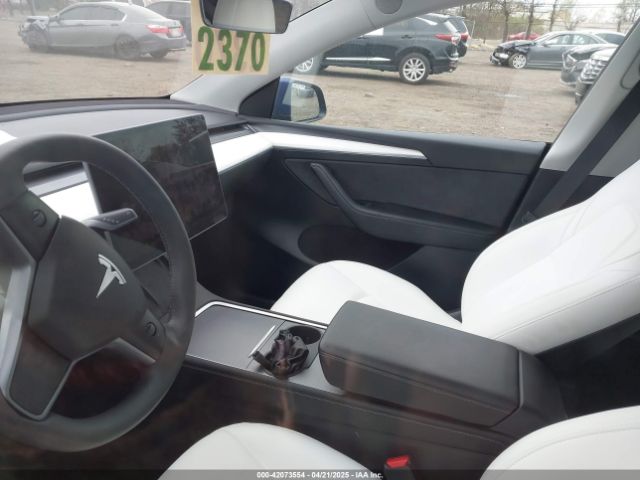 2023 TESLA MODEL Y 7SAYGDEE7PF616500 Photo 6