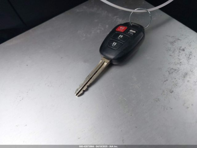 4T1BF1FK9EU443815 Toyota CAMRY SE