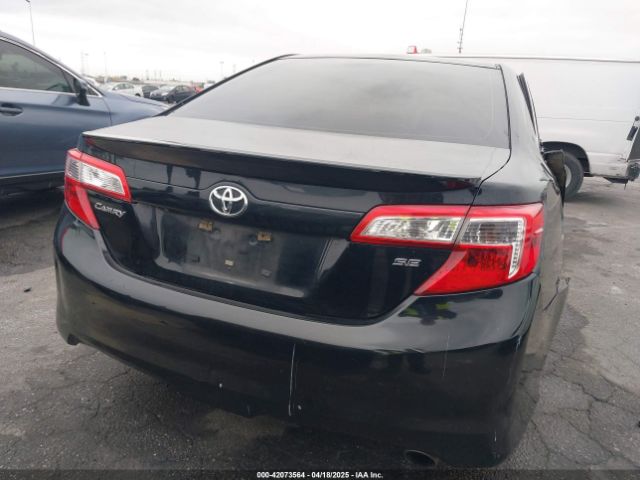 4T1BF1FK9EU443815 Toyota CAMRY SE
