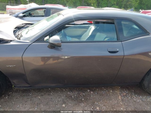 2C3CDZBT5FH711845 Dodge Challenger R/t Plus