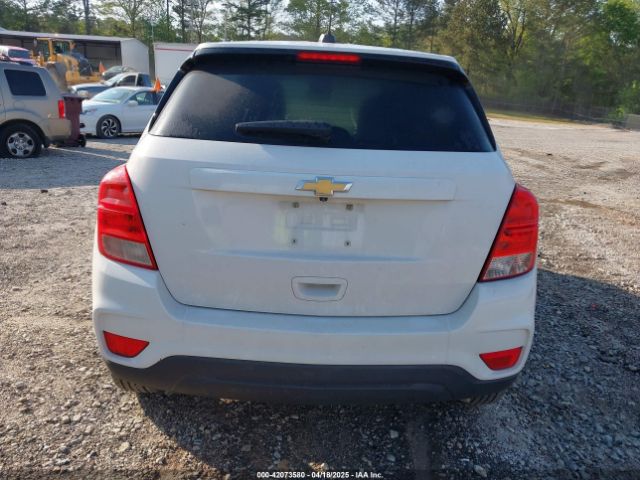 3GNCJKSB4KL398122 Chevrolet TRAX LS