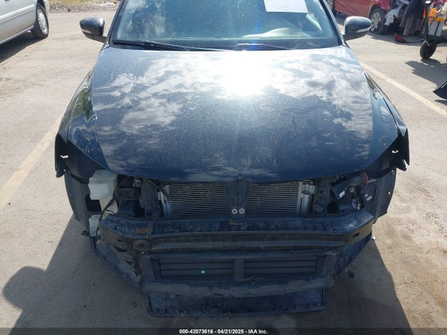 3VWD17AJ4FM235602 Volkswagen Jetta 1.8t Se