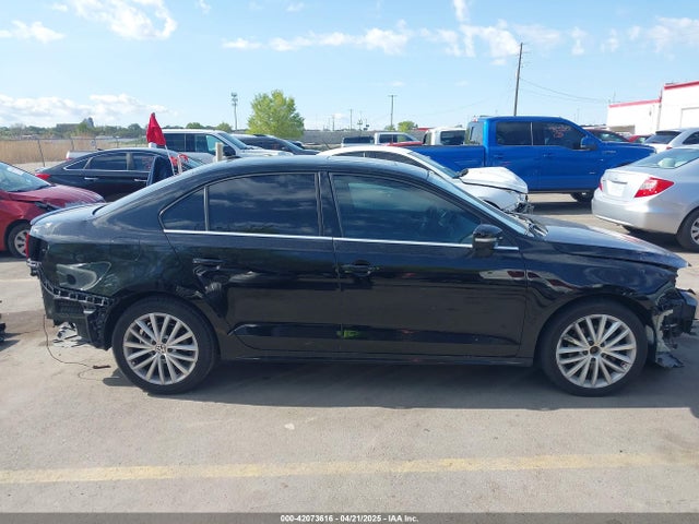3VWD17AJ4FM235602 Volkswagen Jetta 1.8t Se