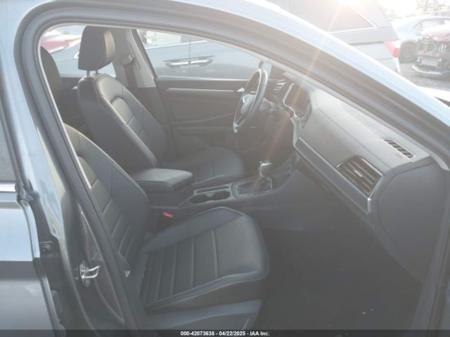 2023 VOLKSWAGEN JETTA 3VW7M7BUXPM012396 Photo 4