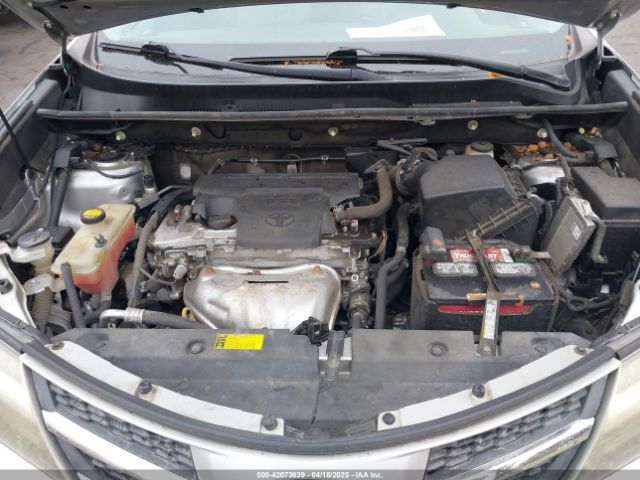 2T3RFREV7EW161656 Toyota Rav4 Xle