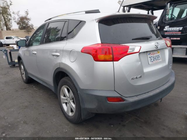 2T3RFREV7EW161656 Toyota Rav4 Xle