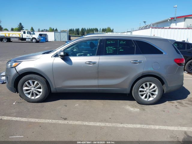 5XYPGDA33GG170027 KIA Sorento 2.4l Lx