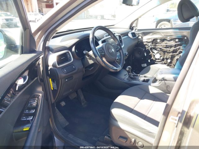 5XYPGDA33GG170027 KIA Sorento 2.4l Lx
