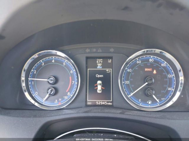 2T1BURHE9JC030073 Toyota COROLLA SE