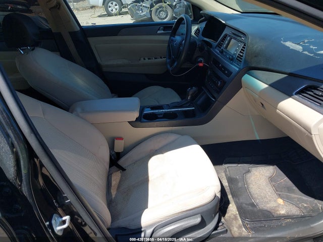 5NPE24AF7FH174122 Hyundai SONATA SE