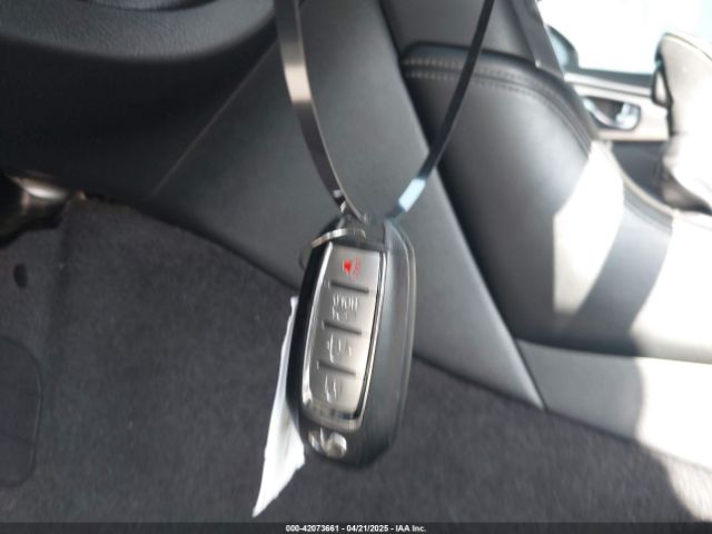 JN1EV7EK3LM341029 Infiniti Q60 Luxe