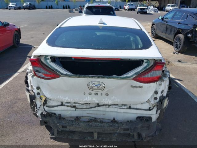 KMHC75LC5HU048413 Hyundai Ioniq Hybrid Sel